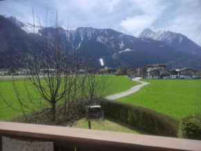 Lovely Double Bedroom with Ensuite & Balcony